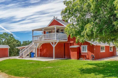 Red Barn Loft