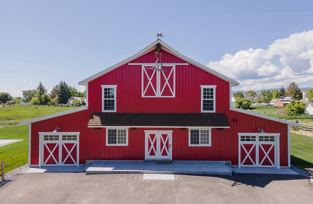 Red Barn Retreat in the Heart of Bloomington