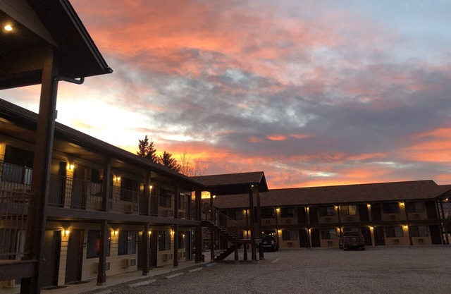 Red Bear Inn