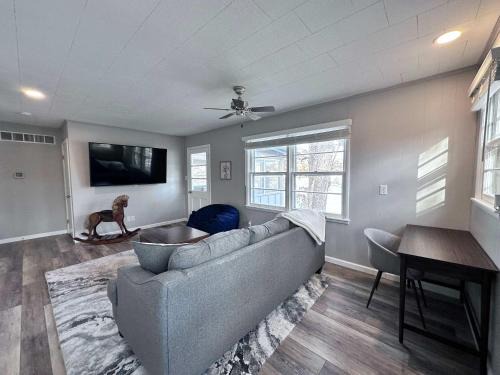 Red Deer Cabin - Stay for 8