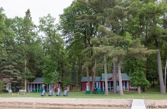 North Woods Campings - Zwei Kabinen!