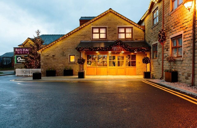 Red Hall Hotel