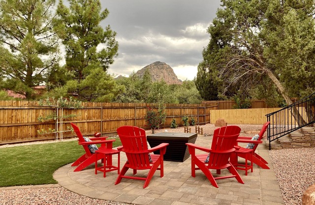 Red Mountain Shadows Retreat - Genießen Sie Sedona mit allen Annehmlichkeiten des Hauses