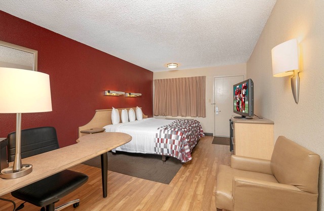 Red Roof Inn Mystic - New London