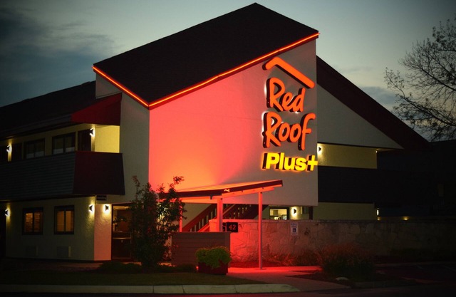 Red Roof Inn PLUS+ University at Buffalo - Amherst