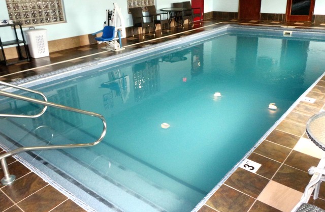 Red Roof Inn & Suites Detroit-Melvindale/ Dearborn