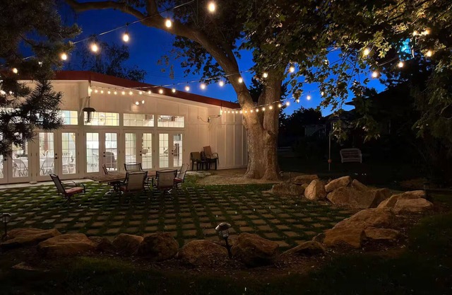 Red Roof Lodge/hot tub/18 beds