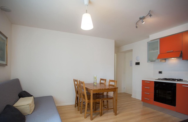 ROT schöne und funktionale Wohnung mit Internet WI-FI Free