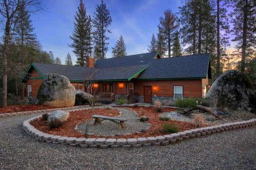Red Tail Retreat