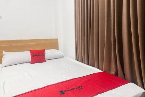 RedDoorz Syariah at Cikomi Kostel Enggal Lampung