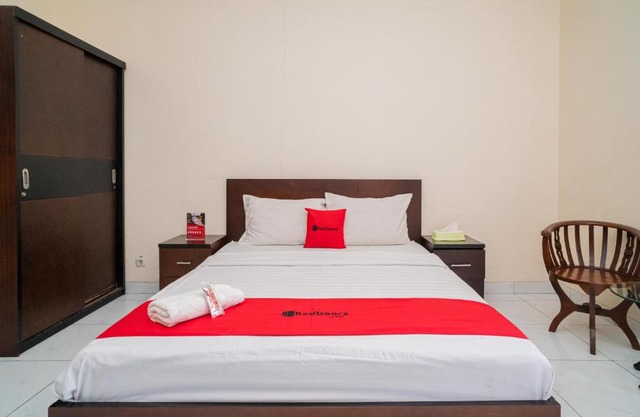 RedDoorz @ Wisma Pangrango