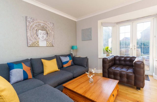 5 Bed-Exklusiv-Ferienhaus-Eigenes Badezimmer-Gartenblick