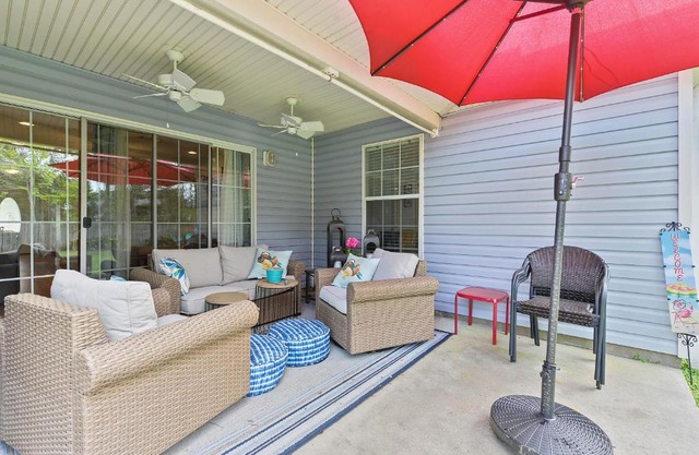 Reel Paradise 3 Bedrooms