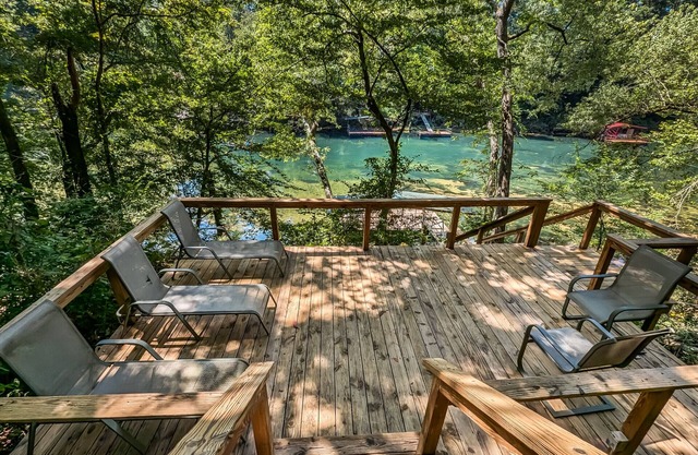 Reel River House ~ on the Little Red