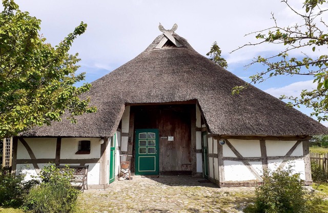 Reetdachkate - Ferienhaus am Röggeliner See