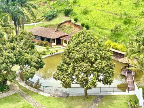 Refúgio dos Sonhos: Um Paraíso em Meio à Natureza