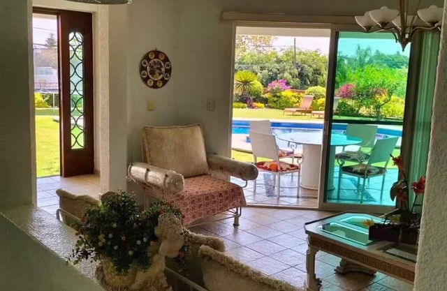 Refugio Tranquilo: large, pool already heated