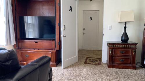 Regal Suites on Conant