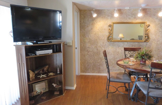 Regatta Bay 158-3D - begehbare Ebene zur Great Condo und Zugang zu 2 Pools.