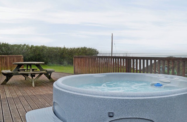 2-Zimmer-Unterkunft in Llangwandl in der Nähe von Pwllheli