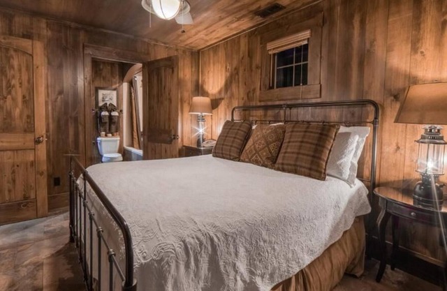 Relax at David Walley's Resort with Free WiFi, fireplaces and upscale amenities.