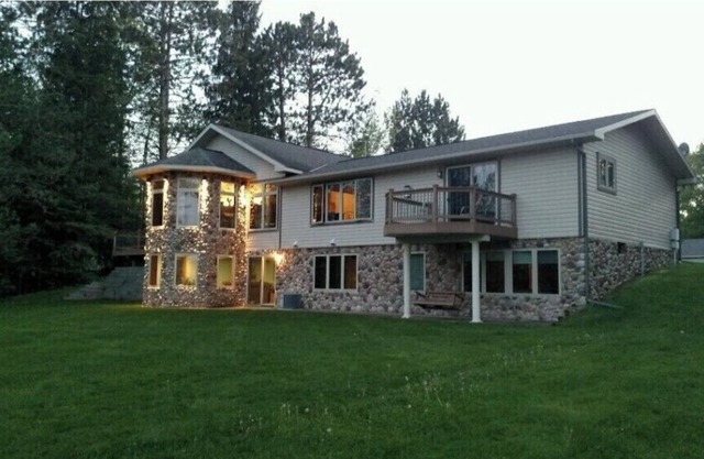 Relax at the Lake House