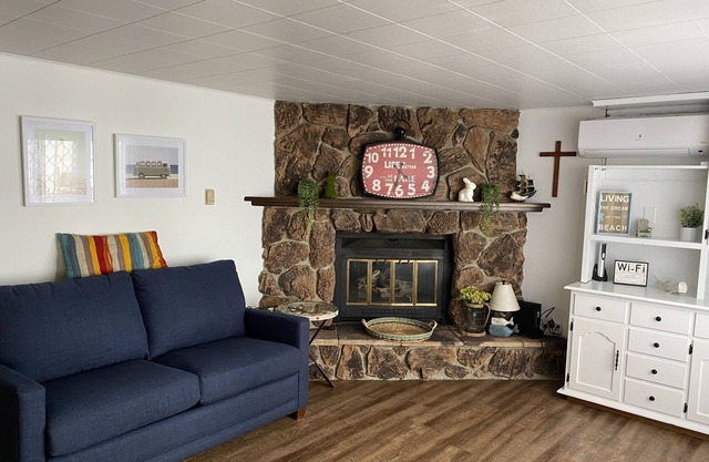 Relax & Enjoy the Beautiful Sunsets on Lake Minnewaska.