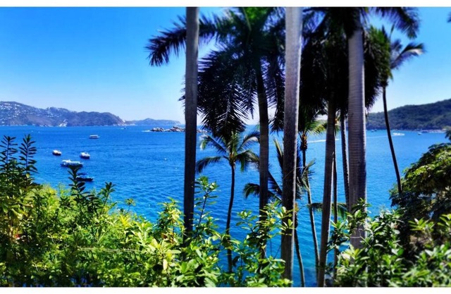 RELAX in SECLUSION with LOVED-ONES Villa w/BARMAN!