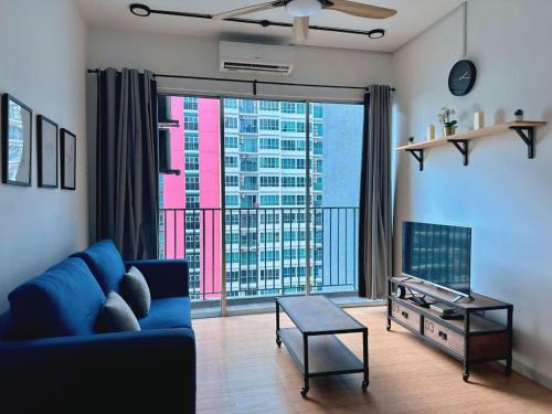Relax & Recharge in 3BR condo at The Zizz