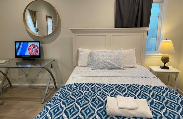 Relax Stay! Studio Private yard & Great Location!