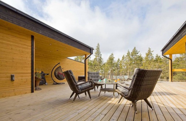 Relax & Unwind in Secluded Paradise w/Sauna & Pier