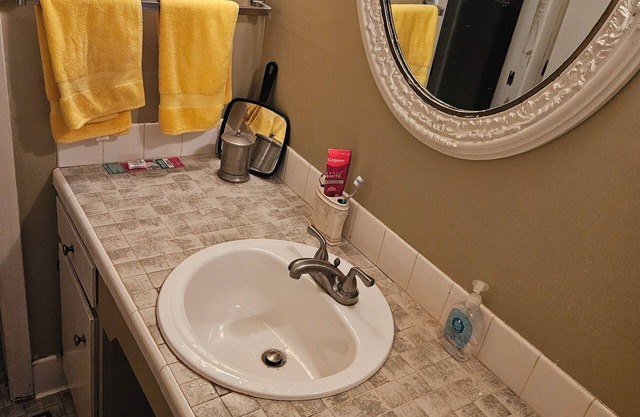 Relax with the family in this peaceful space and quiet neighborhood. 3 BR & 2bth