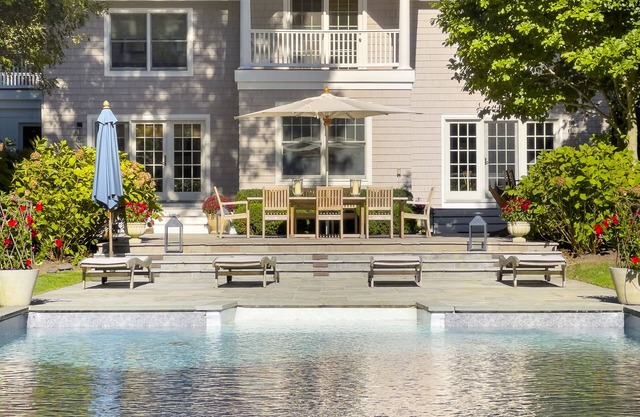 Relaxed and tasteful Watermill home with resort amenities on 3.25 acres