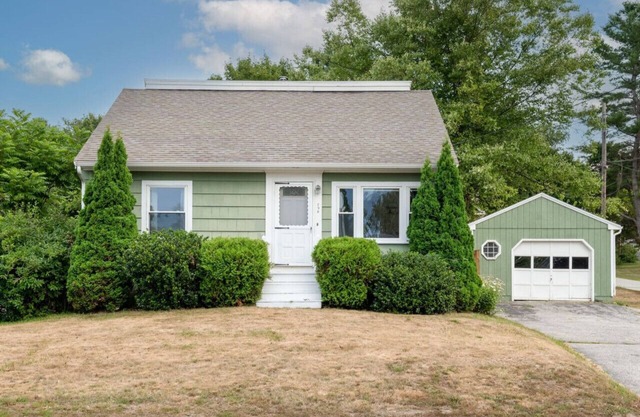 Relaxing 3 BD Home: Close to Downtown Portland