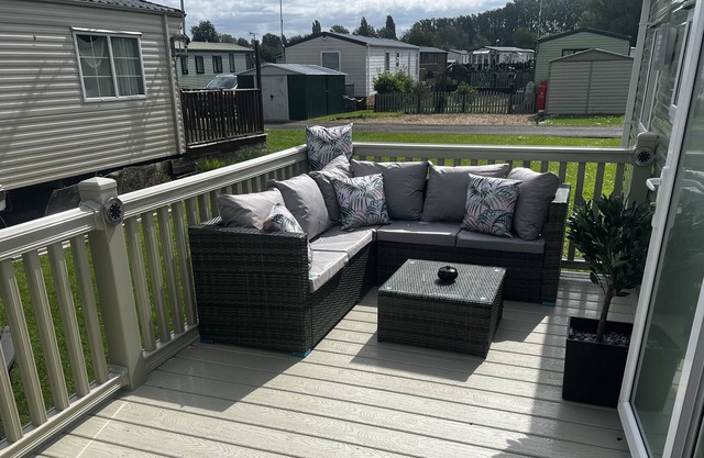 Relaxing and Quiet Holiday Cabin, Sleeps 4