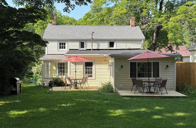 Relaxing, Charming & Best Location!