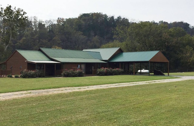 Relaxing Cumberland River Retreat in Monroe County, Kentucky!