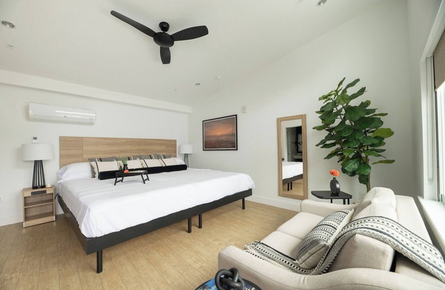 Relaxing Getaway near Rehoboth Beach with Free Weekend Breakfast & Parking