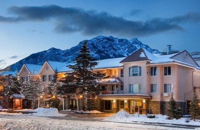 Relaxing Retreat in Banff! Standard King Room