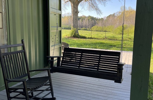 Relaxing rural retreat near Philadelphia, MS Congress of Country Music!