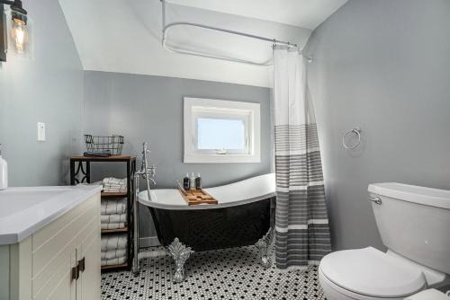 Relaxing Ski & Soak Getaway