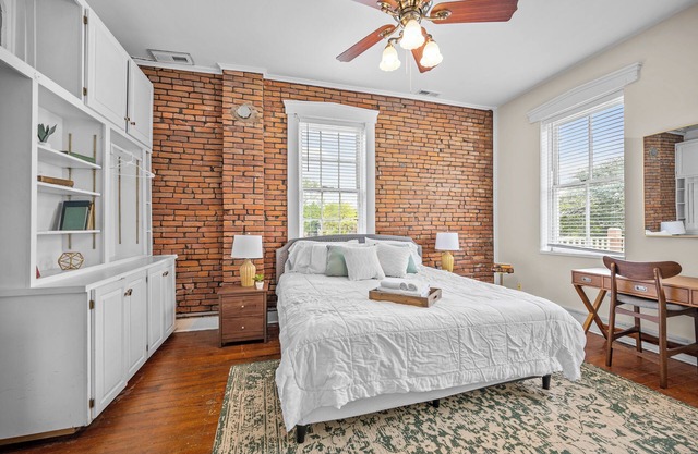 Relaxing South Main Apartment with Modern Comforts