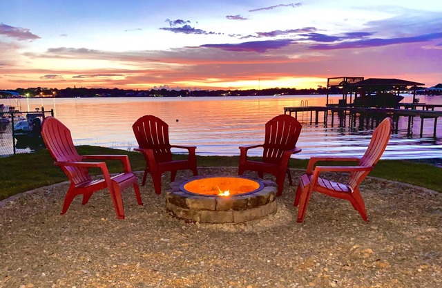 Relaxing Sunset Retreat on Lake Clay with Private Dock, Beach, and Game Room!