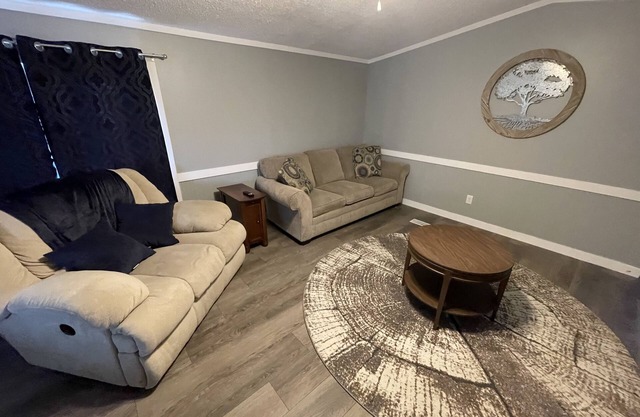 Relaxing Two Bedroom Home in a Country Setting
