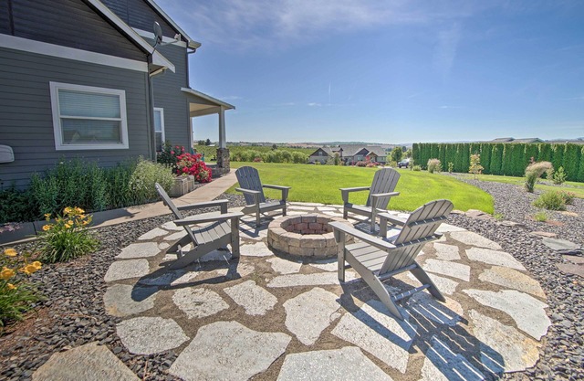 Remarkable Yakima Getaway w/ Pool & Hot Tub!