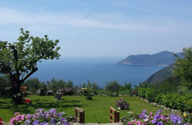 REMIGIU Typische Residenz mit herrlichem Meerblick im 5 Terre Nationalpark