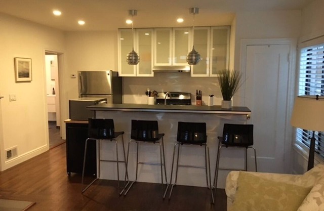Umgestaltete 2BR in der Innenstadt von San Mateo