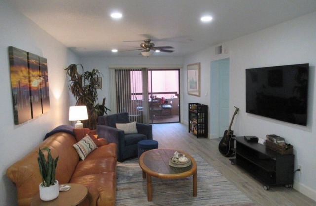 REMODELED Condo - Sangria Skies - quiet Anasazi Village - close to golf, dining