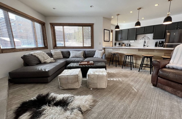 Gemütliche, perfekte Lage - Ski-In Condo, zu Fuß 1 Block zum Herzen von Breckenridge