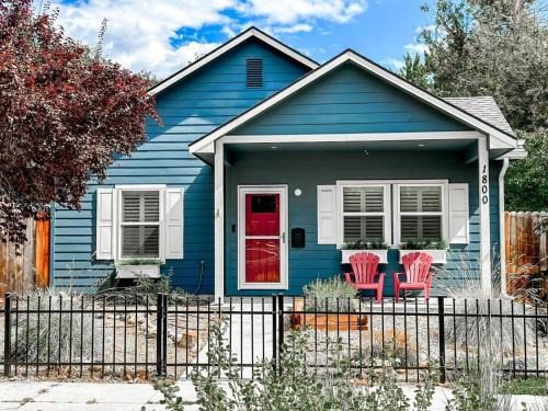 Remodeled Downtown 3bed Home Quartz Countertops